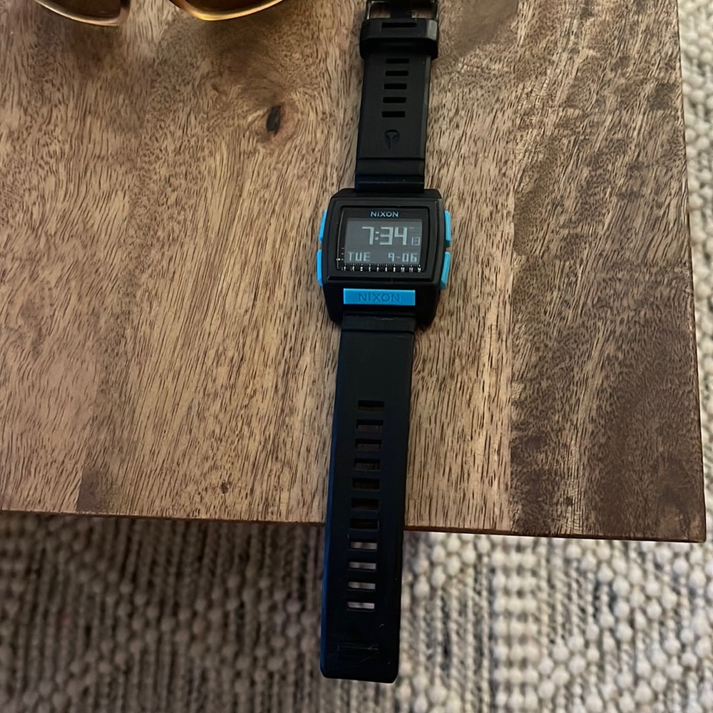 Nixon tide watch